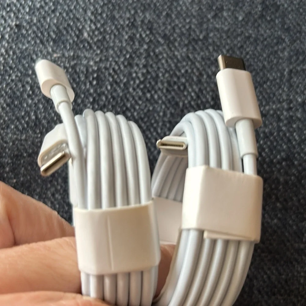TWO HYPER FAST 120W CHARGING USB-C TO USB-C POWER CORDS 6 FT EACH…BRAND NEW